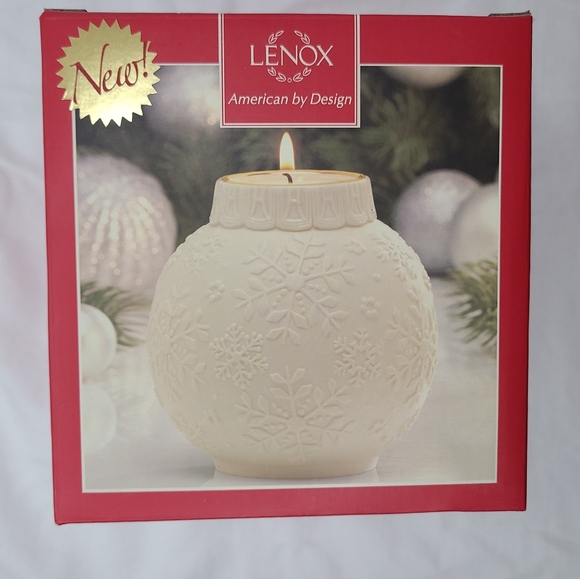 NEW~LENOX~ CHRISTMAS~ SNOWFLAKE VOTIVE HOLDER ORNAMENTAL GLOW - Picture 1 of 4